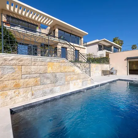 Βίλα 06bk - Superb Contemporary Sea-view *